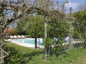 Mansion in Charrin by Loire with Pool
