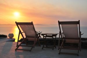 Spectacular sunset view villa at Melissaki Kea Greece