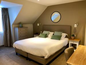 Hotels Hotel Le Fer a Cheval : photos des chambres