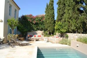 Charming 4BR,4BA villa + pool in Spetses Spetses Greece
