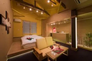 ホテル 鳳凰 大人専用 - Hačiódži