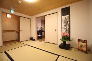 TRAD GUEST HOUSE KYOTO Kyomachiya
