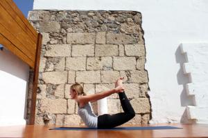 Hotel La PAPAYA - Eco - Yoga - Hiking - Hostel Agaete Spain