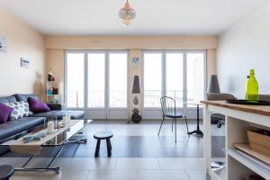 Appartements Les Aigues Marines - belle vue mer et port : photos des chambres