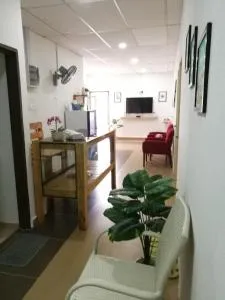 Aban Transit House - Kampong Seberang Timor