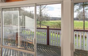 Amazing Home In Öxabäck