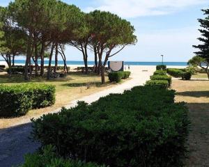 T2 FRONT DE MER SUR LA PLAGE (ACCES PRIVE DIRECT PLAGE) VUE MER ET MONTAGNE