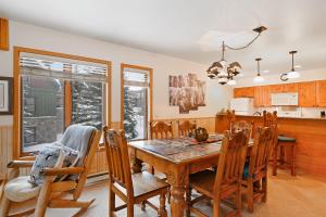 Ski Run Condominiums #108