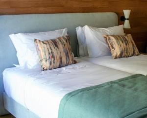Deluxe Twin Room room in Cascais City & Beach Hotel