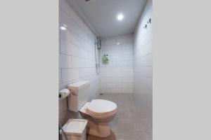 S3 Silom26 · S3 Silom central, large room, full kitchen, WIFI,