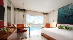 Estuary Sarovar Premiere Poovar Island