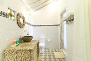 Phòng Đôi Loại Sang (Deluxe Double Room)