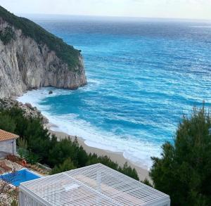 Milos Paradise Luxury Villas Lefkada Greece