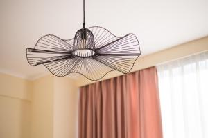 Syntegma studio next to Ermou street