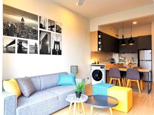 ELECTUS HOME at WINDMILL UPON HILLS GENTING - FREE WiFi & TV Box & Parking