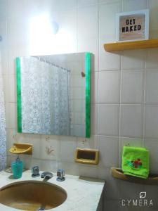 Depto a pocos metros del mar