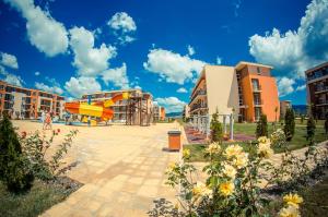 Visit Sunny Beach Holiday Apartments