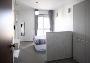 Smart Central Apartments