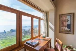 ARTistic House: view - pingpong - billard - Ano Volos