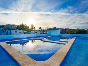 Cabană Retro Holiday Home in Alcocéber with Swimming Pool Alcossebre Spania