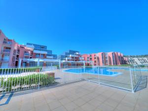 Appartements SUTUDIO 1ERE LIGNE MER, PKG, PISCINE,TENNIS, PLAGE : photos des chambres