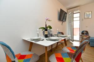 Apartments Violete 742