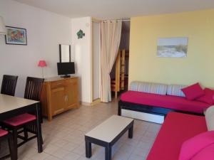 Appartements STUDIO 4 PERS, PKG, 1ERE LIGNE MER, PISCINE, TENNIS : photos des chambres