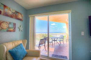 403 - Surf Beach Resort