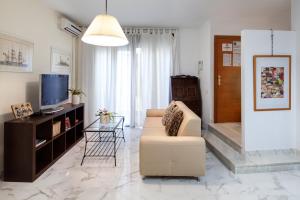 Peña 5 RooMalaga by Bossh Apartments