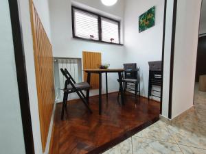 Victoriei 91-93 Apartment