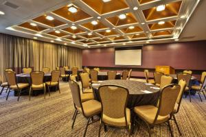 Crowne Plaza Kitchener-Waterloo by IHG