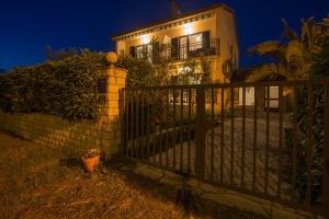 Wonderful villa Valbandon with private pool and sauna near the beach and Briuni Islands 