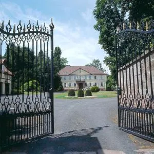 Hotel Kavaliershaus/Schloss Bad Zwesten - 施塔特阿伦多夫