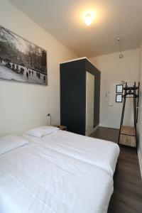 Twin Room with Shower room in Budget Hotel Hortus