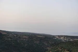 Paraspori Traditional Home with View - Khamézion