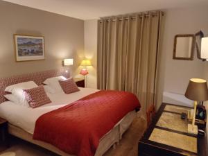 Hotels Hotel La Marisa Grande Plage : photos des chambres