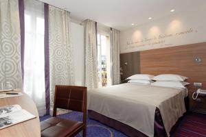 Hotels Hotel de Sevigne : photos des chambres