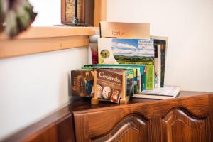 Valley View Holiday Home with Sauna Mrak