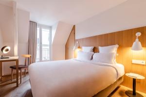 Superior Double or Twin Room room in 9Hotel Republique