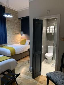 Castle View Bed and Breakfast