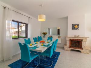 Villa Galé 600m from the beach by Interhome