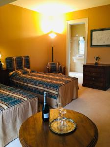 B&B / Chambres d'hotes Chateau Maucaillou : photos des chambres