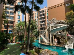 Atlantis Condo Resort Pattaya