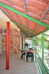 Romeo’s Guest House 2