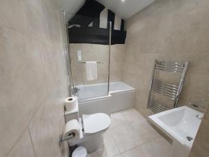 Twin Room room in Old Court Hotel & Suites