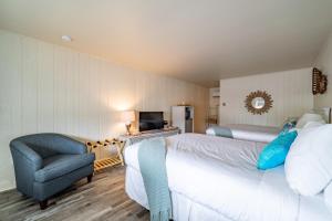 Ocean Glass Inn