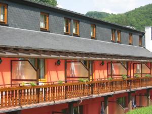 Camping de LOur Appartements