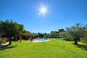 Apartment Villa Mare3 with pool, sea view and hydromassage