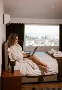 Olivar Hotel Tirana - Çeliku