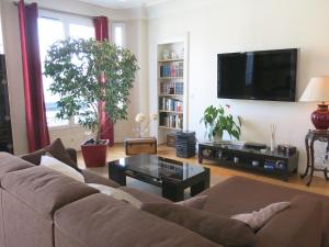 Appartement Les Lilas très proche métro CityCosy